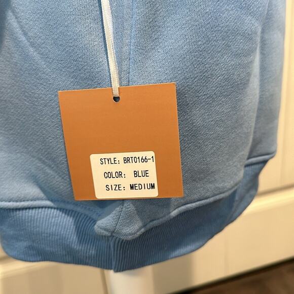 Bailey Rose Medium Embroidered‎ “Malibu Athletics” Blue Crewneck Pullover - Picture 9 of 13